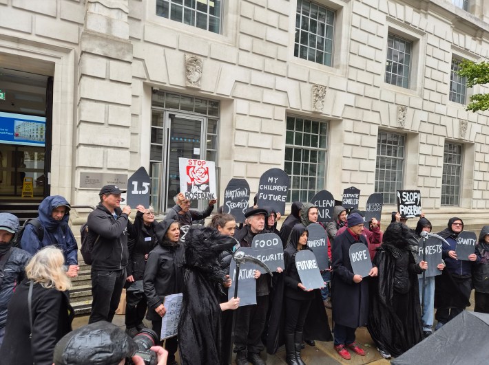 Jackdaw, Rosebank and the renewables alternative: what could the same money build?